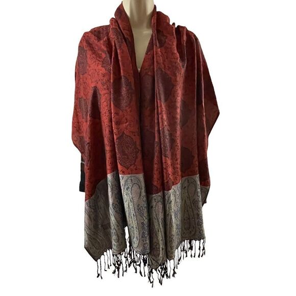 Pashmina Scarf Wrap ~Burgundy, Navy, Grey Paisley Print ~ Fringe end detailing - Picture 4 of 8